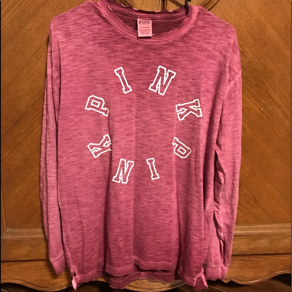 ♦️SOLD♦️Victoria’s Secret PINK long sleeve t-shirt